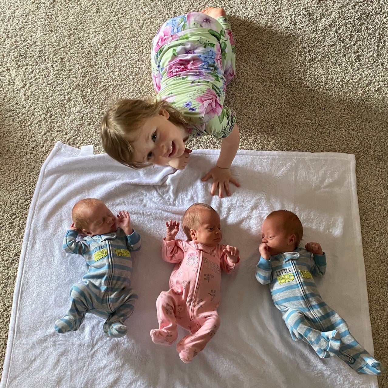 Quadruplets And Triplets A Cute Triplet Babies And